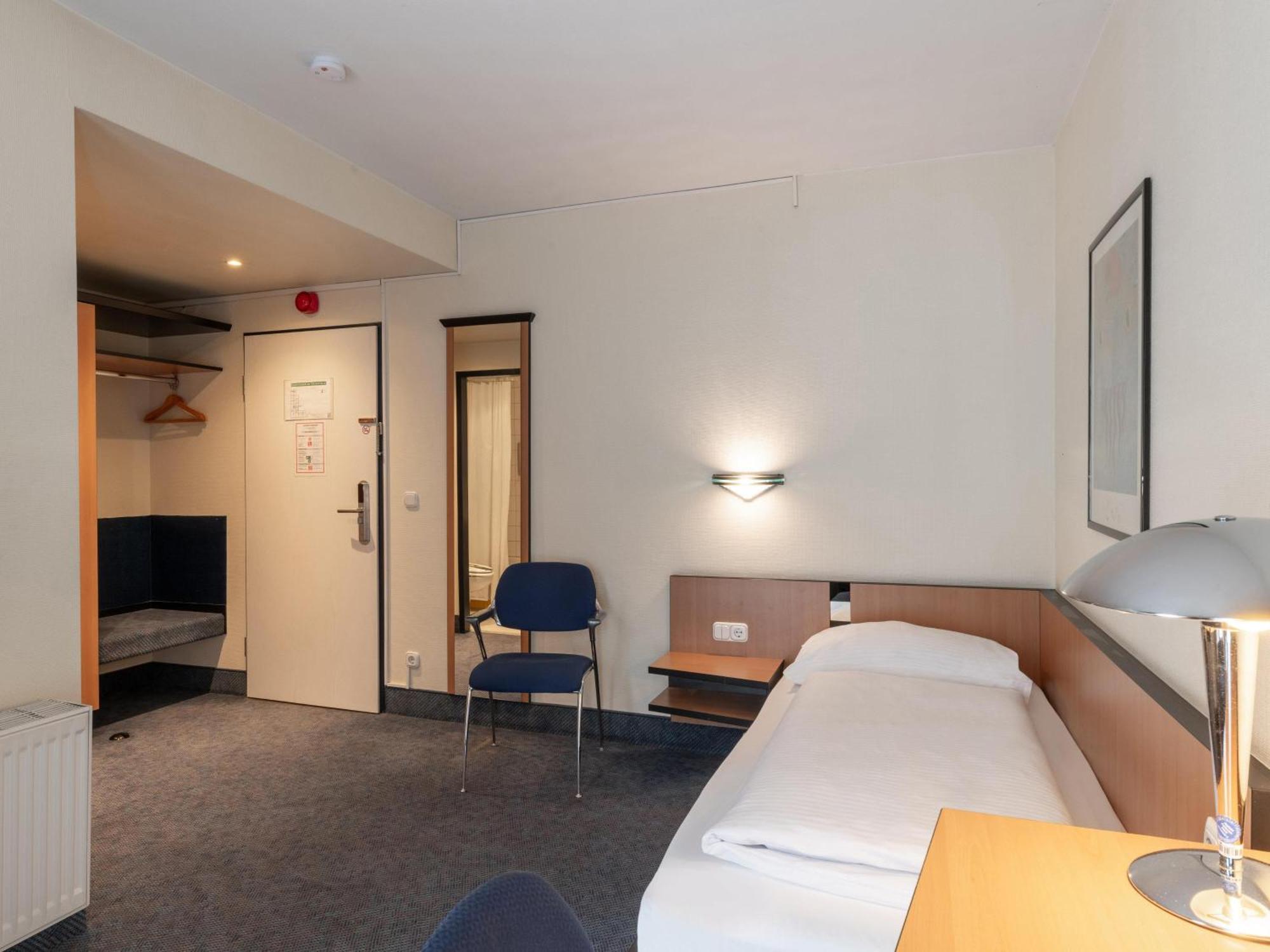 B&B Hotel 에슈바일러 외부 사진