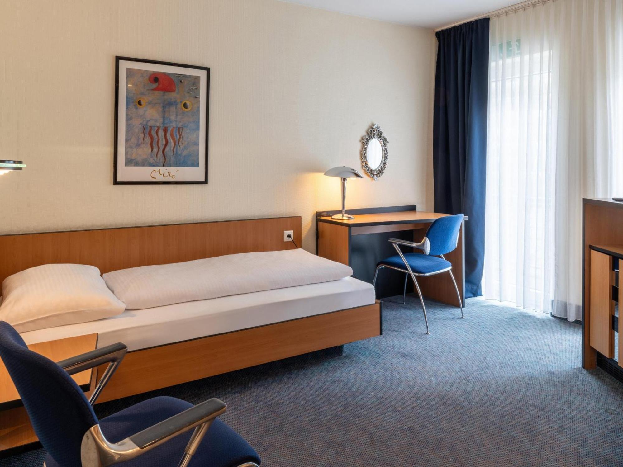B&B Hotel 에슈바일러 외부 사진