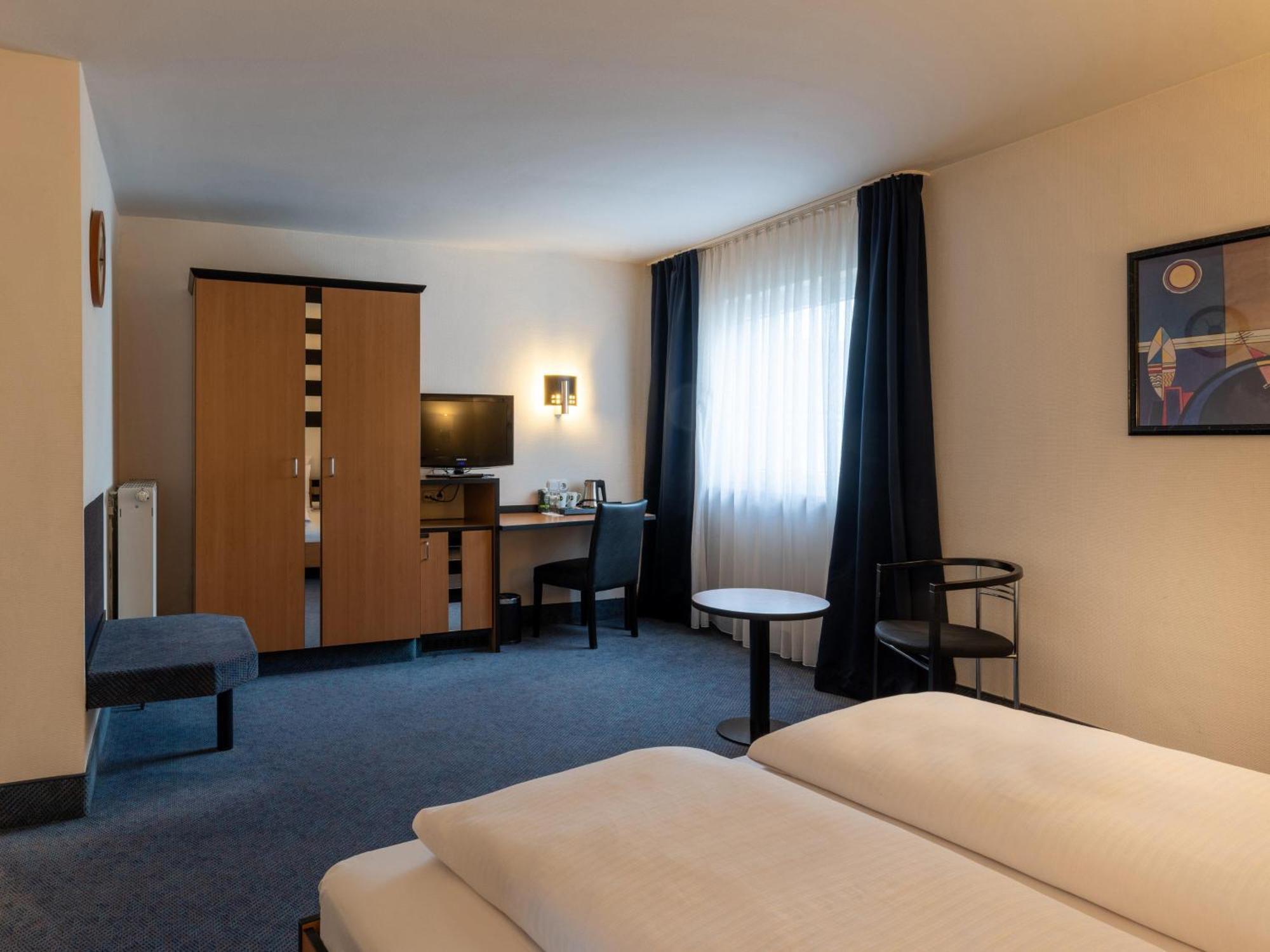 B&B Hotel 에슈바일러 외부 사진